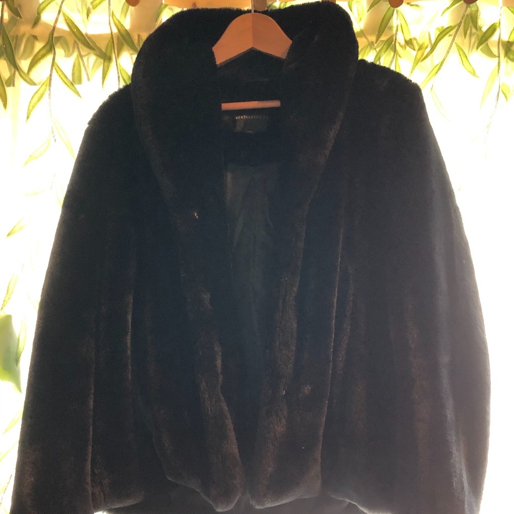 WEATHERPROOF fur coat